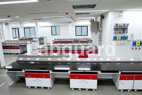 Modular Lab Furniture